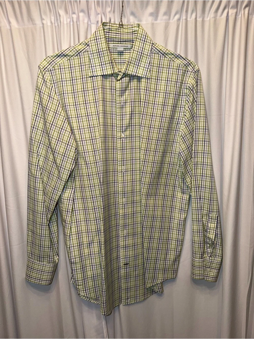 Banana Republic Men’s Green and Blue Plaid Dress Shirt
